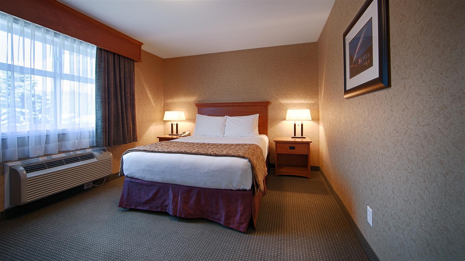 Best Western Sicamous Inn Екстер'єр фото